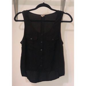 💋💋💋 3 for $20 UO Ecote Black Button up Crop Top